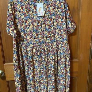 Pretty Garden Short Sleeve V-Neck Floral Print Swing Dress Women’s SZ XL